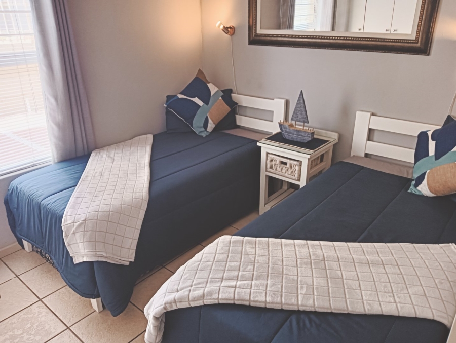 To Let 3 Bedroom Property for Rent in Diaz Beach Western Cape